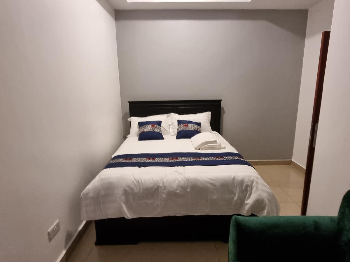 Eika Suites At Acacia Καμπάλα Εξωτερικό φωτογραφία