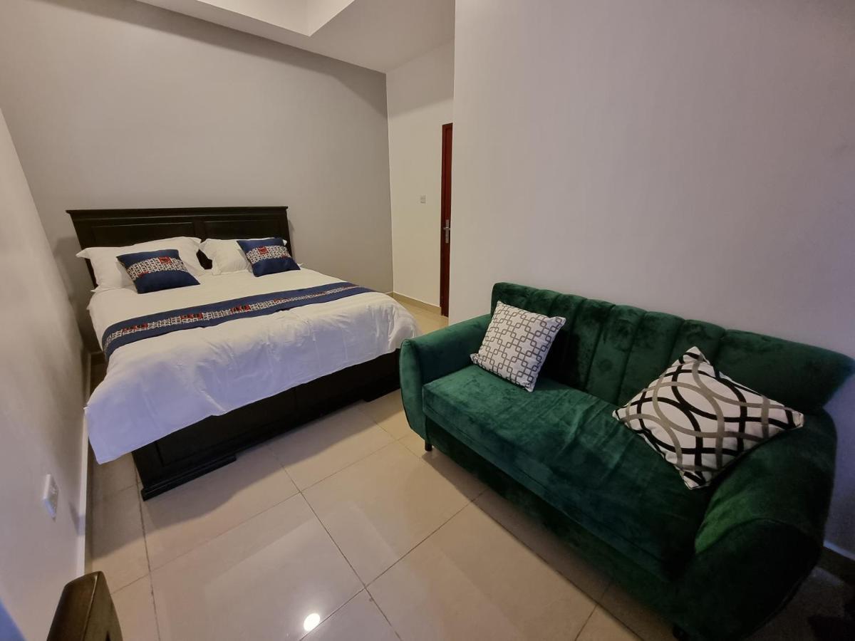 Eika Suites At Acacia Καμπάλα Εξωτερικό φωτογραφία