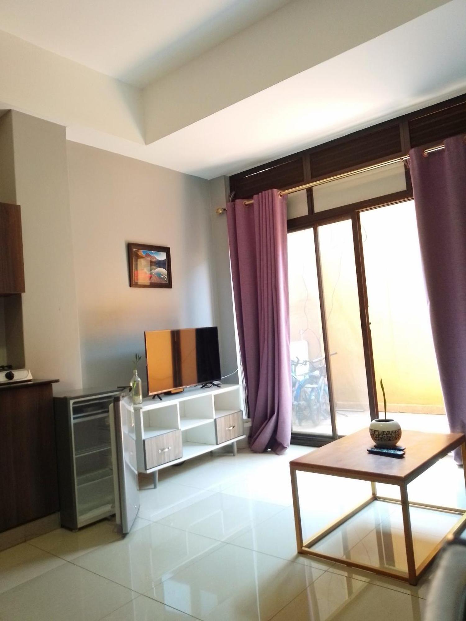 Eika Suites At Acacia Καμπάλα Εξωτερικό φωτογραφία